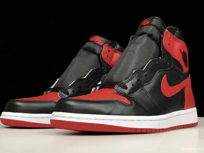 Cheap OG Jordan 555088-001 Air High Retro 1 Banned 0524